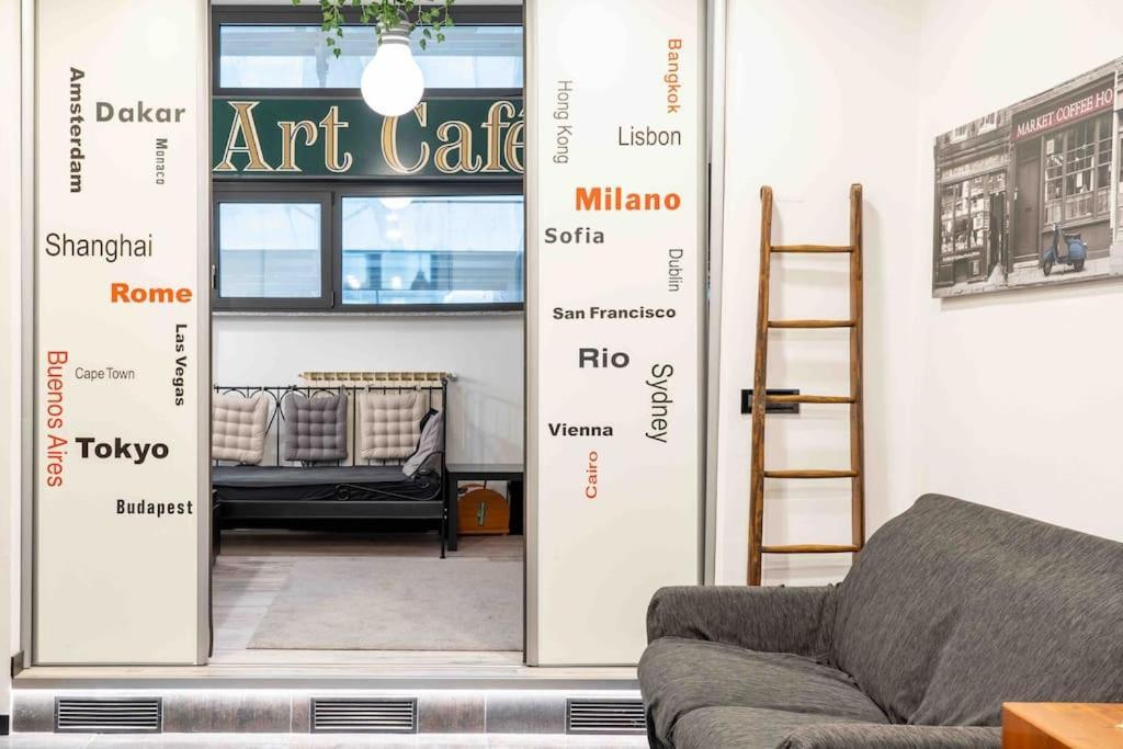 Art Cafe Tulipani Apartment