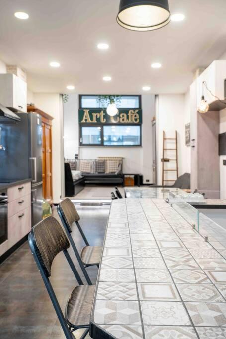 Apartment Art Cafe Tulipani