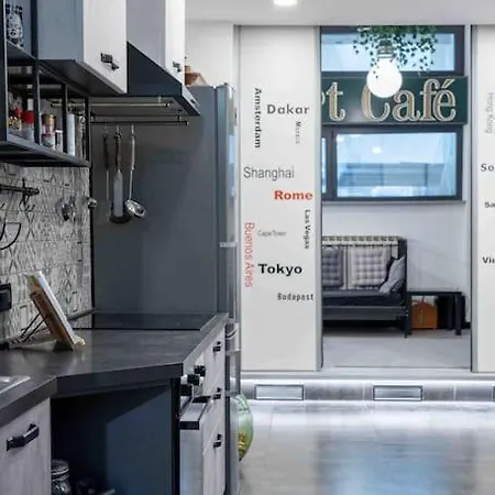 Art Cafe Tulipani Apartment Milan Exterior photo